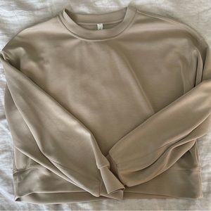 Perfectly oversized cropped crew